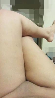 Calientes, gruesos, sinceros, muslos de trueno, deliciosas piernas sexys