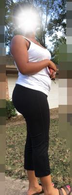 Candids of Ebony cutie em calças pretas mostrando seu belo b