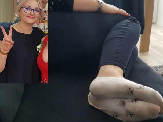 Amador adolescente boné meias no tornozelo pés fetiche