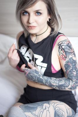Suicide Girls - Emylie - Moonmilk