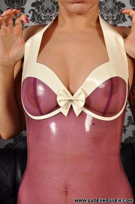 Le meilleur des deux mondes : le latex transparent
