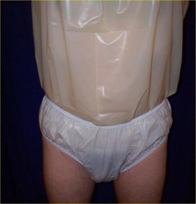 ropa interior de plastico