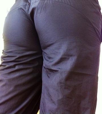 Mis bonitos pantalones de entrenamiento brillantes... De Nike Fuckk Mee
