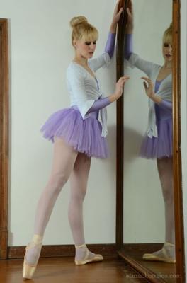 Lila Ballerina