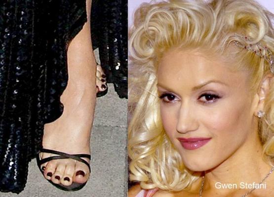 Gwen Stefani - Sexy Legs and Feet