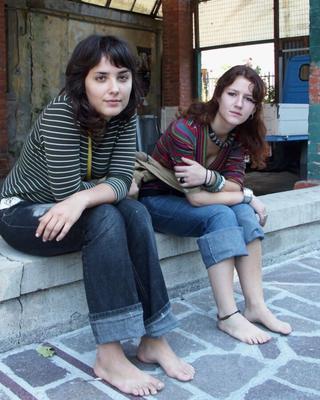 Feetosopher-Alexis, Shiva - --XX Barefoot Urban Girls (Ehrw