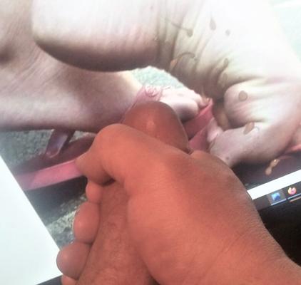 Mis pies son adorados