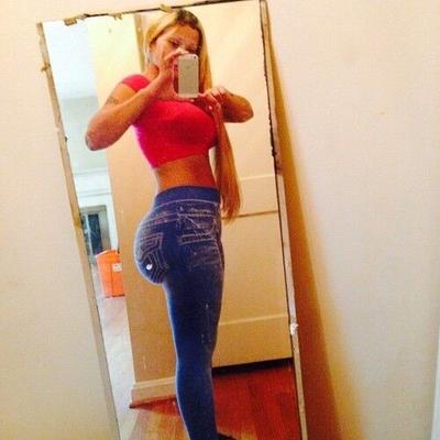 BUNDAS GRANDES EM JEANS APERTADOS!