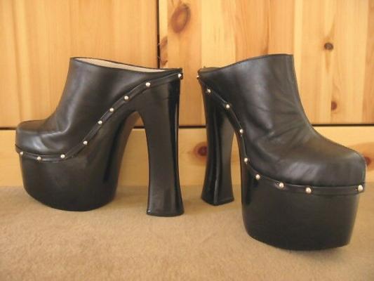 Bitchy Style: Plateauschuhe (plateauboots)