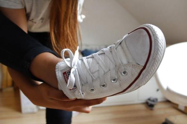 KEDS y ZAPATILLAS
