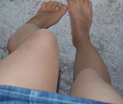 Matt tan pantyhose and something for socks fan