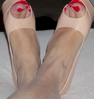 My feet in womens shoes - polish, pantyhose and sperm