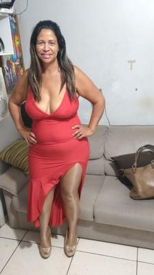 Shiny sexy pantyhose
