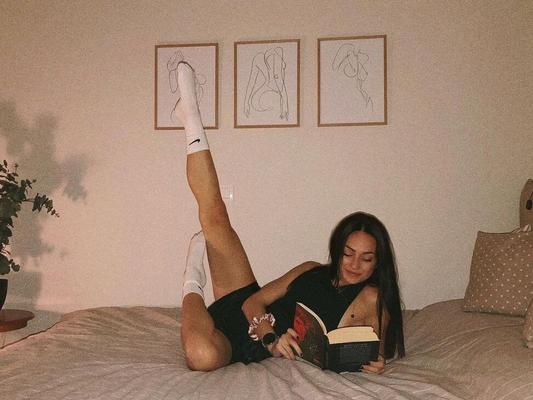 Arianna Kravari