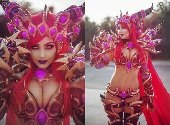 Cosplay, Uniformen