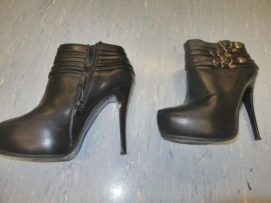 Fetisch Mädchen Schuhe