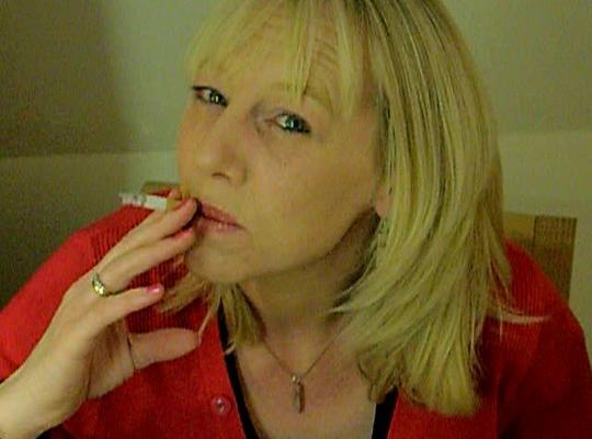 Rauchende Webcam-Milf