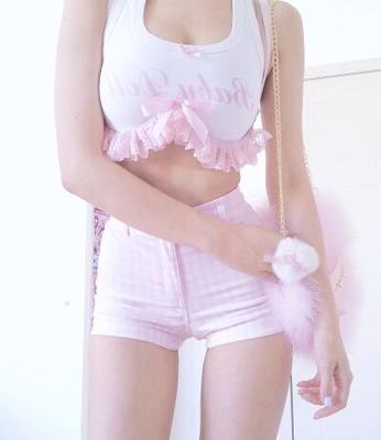 Sissies Luv Pink!