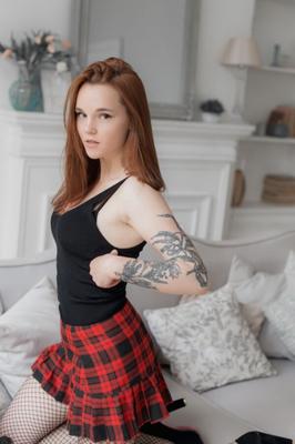 Suicide Girls - Dickdiscovery - Melodia desencadeada