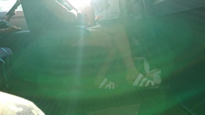 Sweaty Feet In Sandals (Toewiggle Champion)