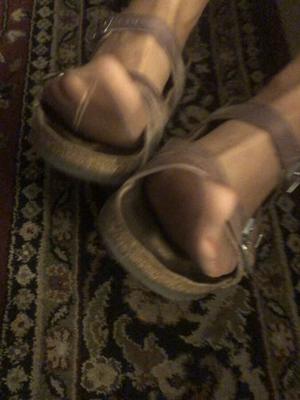 Pés de nylon em Birkenstocks