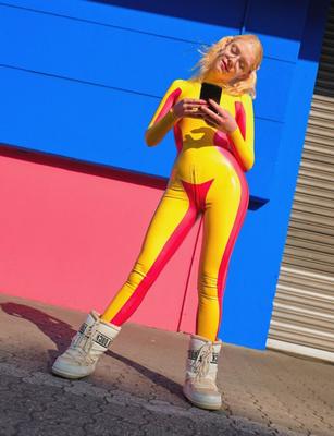 Latexperimet Phoebe Patrick Nerdy Latex Girl