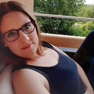 Extrem perverse Bondagesklaven privat