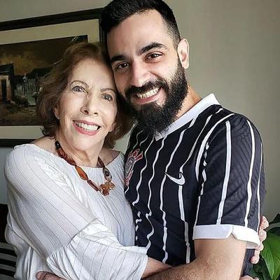 Meine Oma, Spermaschlampe, für deinen Gebrauch
