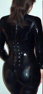 alt.binaries.fotos.erotica.fetiche.latex 10
