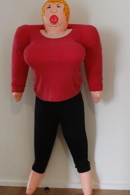 Muñeca Fatty Patty con top rojo