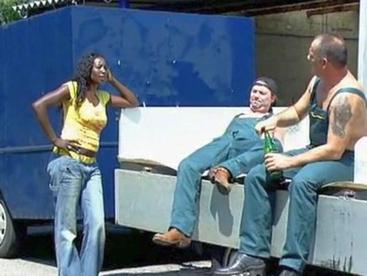 Hot black girl in -way piss action