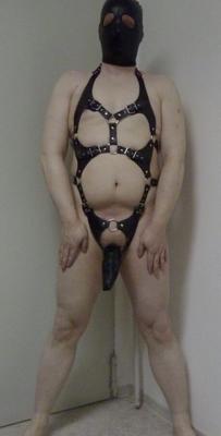 Saco de pau é igual a totalmente vestido