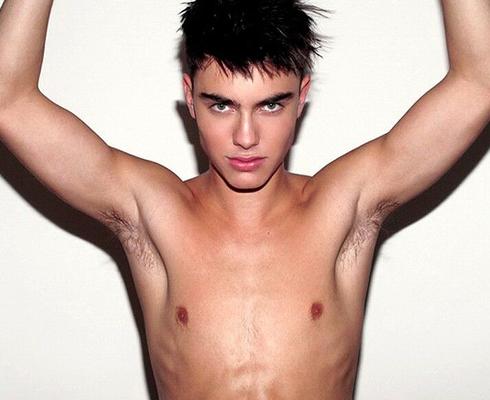 Great models, great shots for great armpits