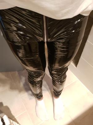 Me in my latex leggings