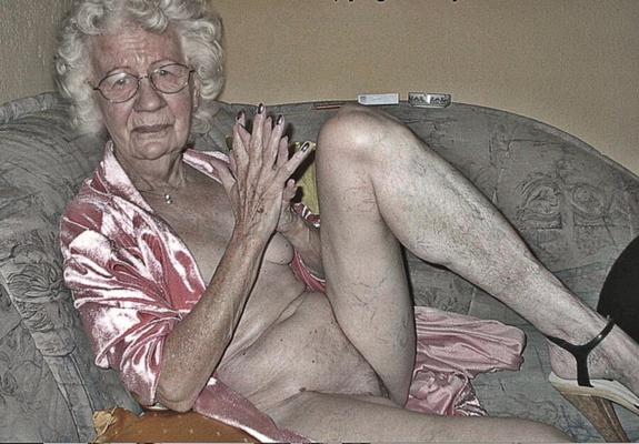 abuelas muy viejas