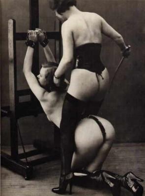 vintage lesbiana azotes y azotes