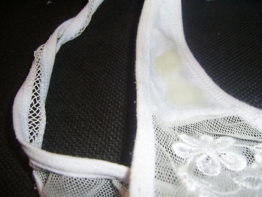 jerking off on girlfriends panties