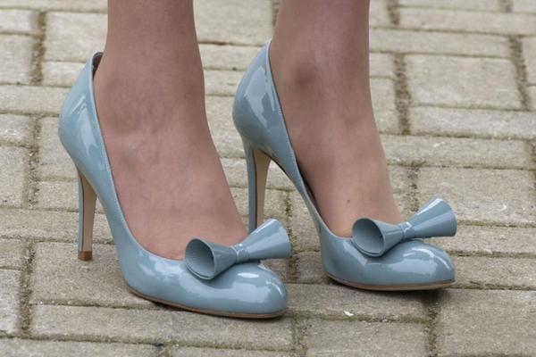 Colección de zapatos Cumslut Theresa Mary May.