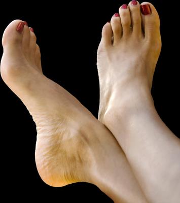 Rosario Dawson pieds Focus