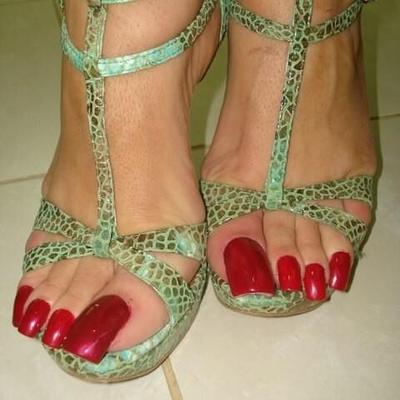 ongles longs parfaits
