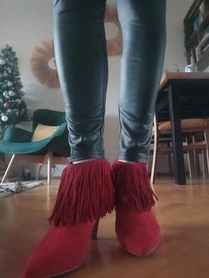 Pieds avec des chaussures pour fap