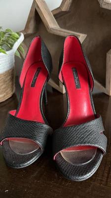 Chaussures bien usées sur Internet