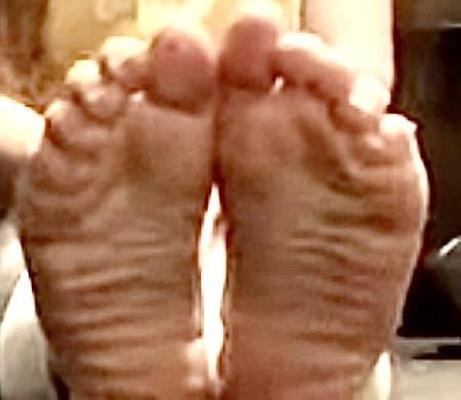 Cute sexy soles & wrinkles