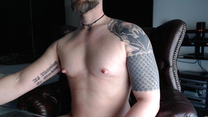 Daddys Big Hog Nips