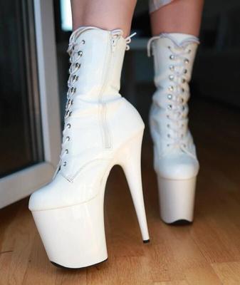 Feet with shoes for fap 