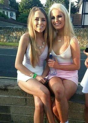 Miniskirt 