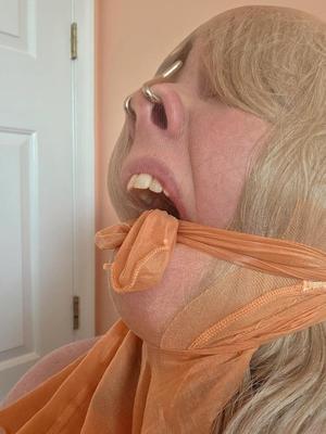 Face fetish 