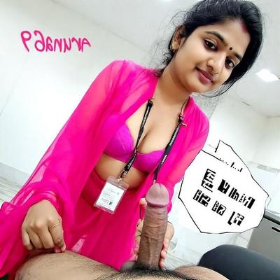 INDIAN DESI SLUT ON HER KNEES KEEPING HER JOB